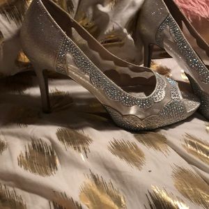 Sparkle silver shoes